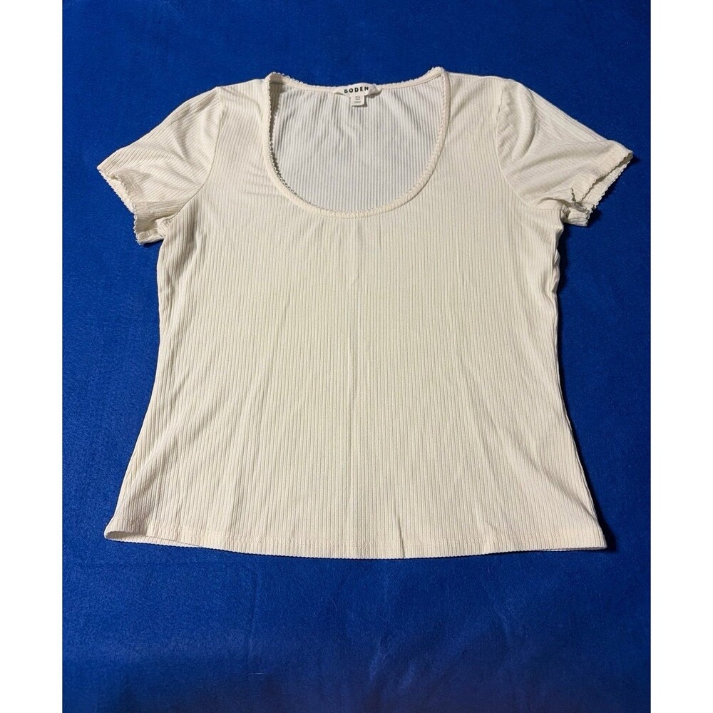 Boden Cream Ribbed Short Sleeve V-Neck Top, Women's Size US 8 / UK 12